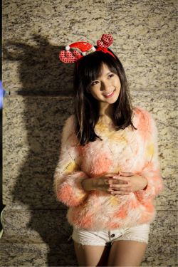 怡口莲